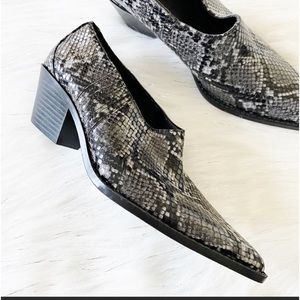 NEW Zara Heeled Snakeskin Cowboy Low Ankle Boots US 7.5